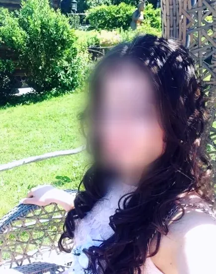 Charlotte, 36
