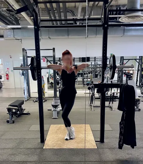 Nadja, 37