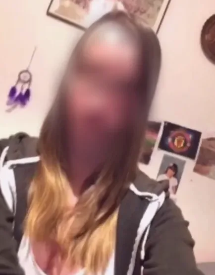 Ramona, 25